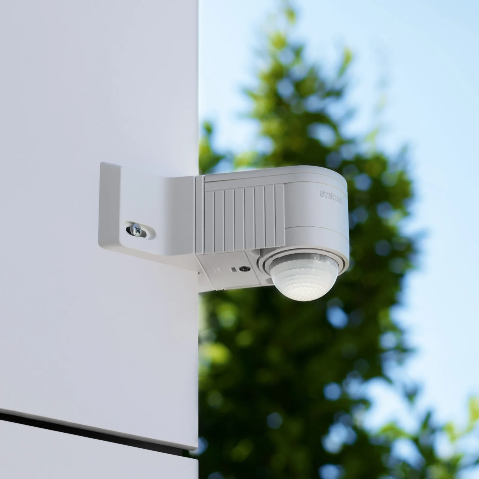 Benson Systems technician installing intrusion detection sensor